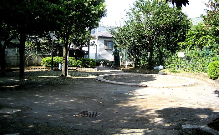 公園　小日向公園（公園）まで685m