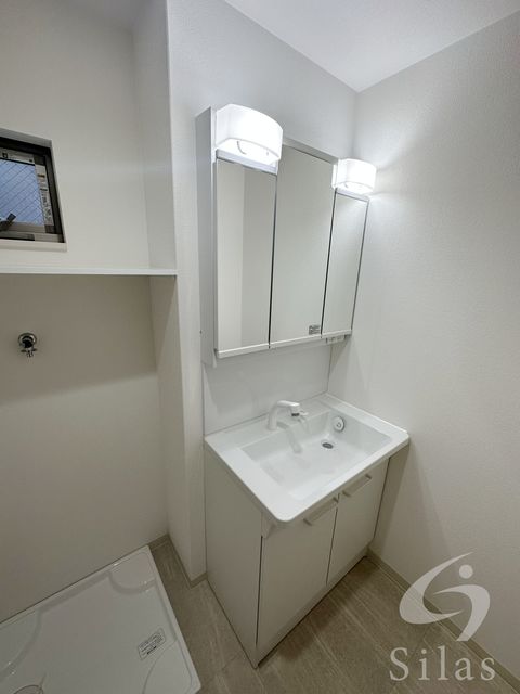 洗面設備　同仕様