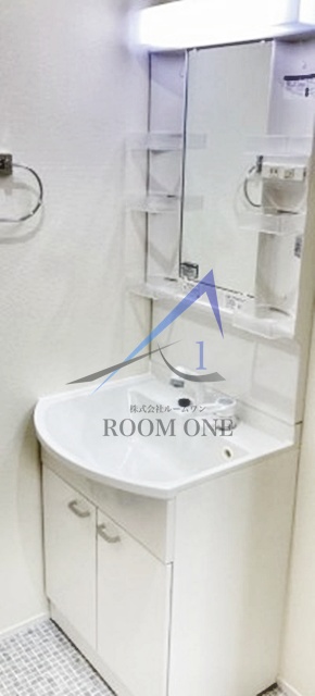 洗面設備　洗面台です。