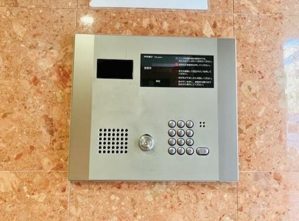 セキュリティ　☆安心のオートロック付き☆