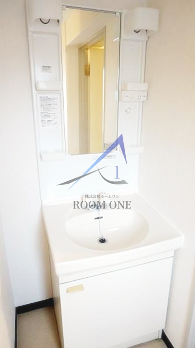 洗面設備　洗面台です。