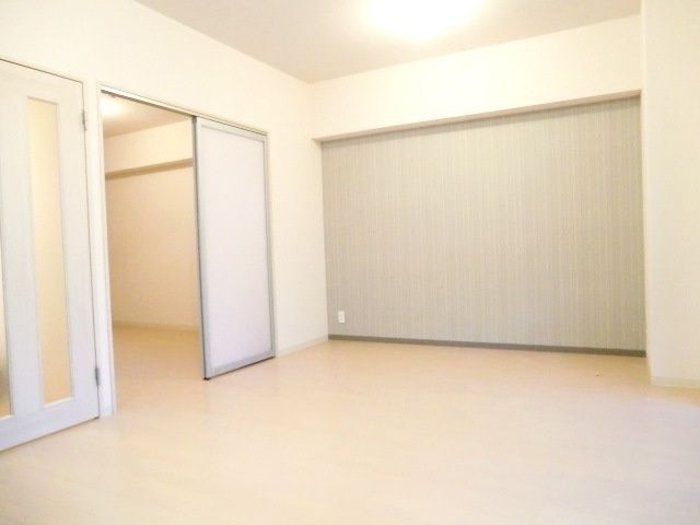 その他　★アクセントクロスがお洒落なお部屋です★