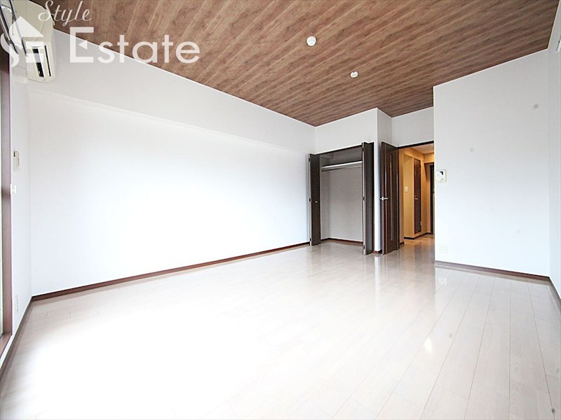 居室・リビング　内装