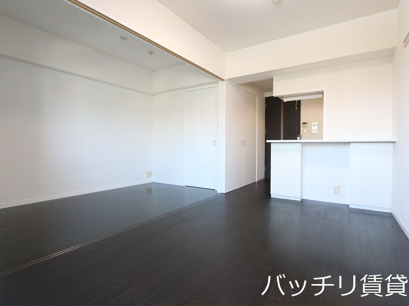 居室・リビング　画像は別号室タイプの為、現状を優先致します。