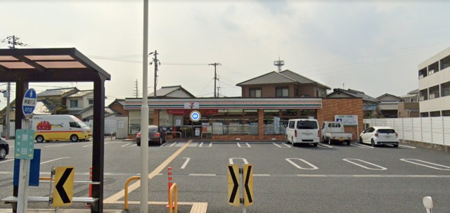 コンビニ　セブンイレブン　姫路兼田店（コンビニ）まで500m