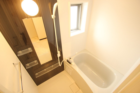 バス・シャワールーム　※他部屋の写真です。