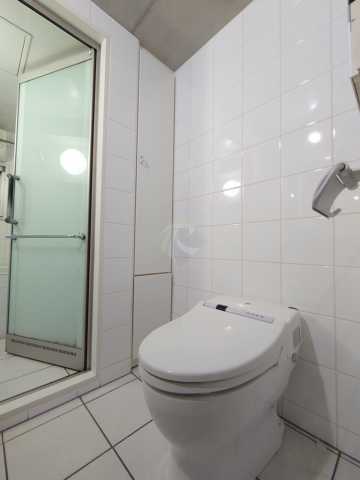 トイレ　エルスタンザ代官山