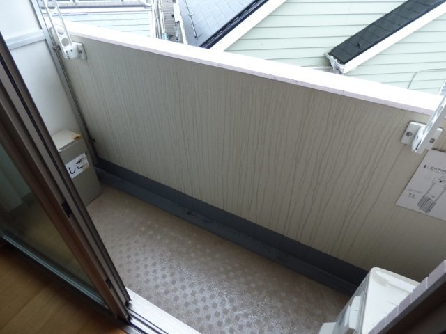 バルコニー　バルコニーあります