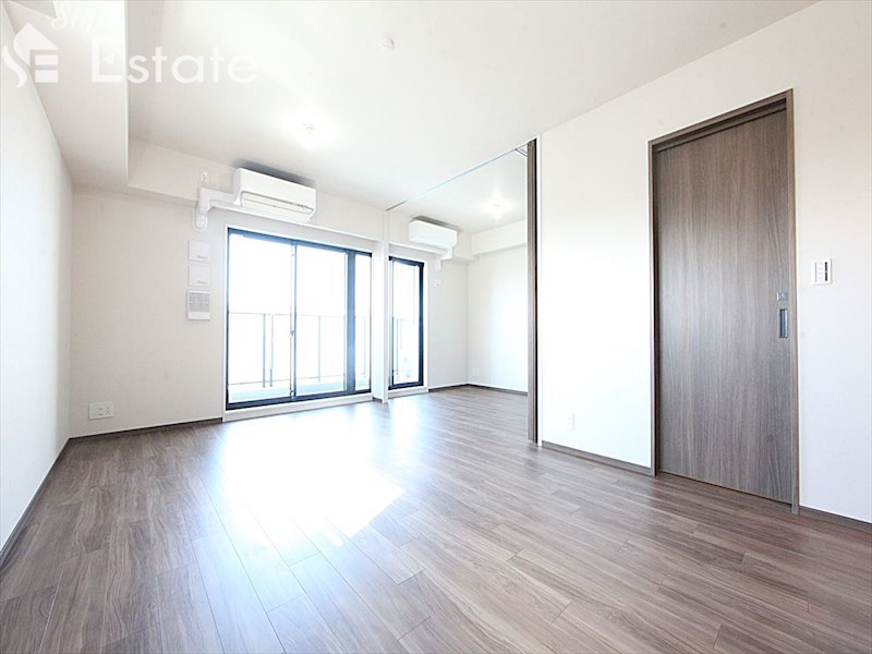 居室・リビング　リビング