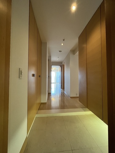 玄関　玄関・廊下　※2022年10月撮影