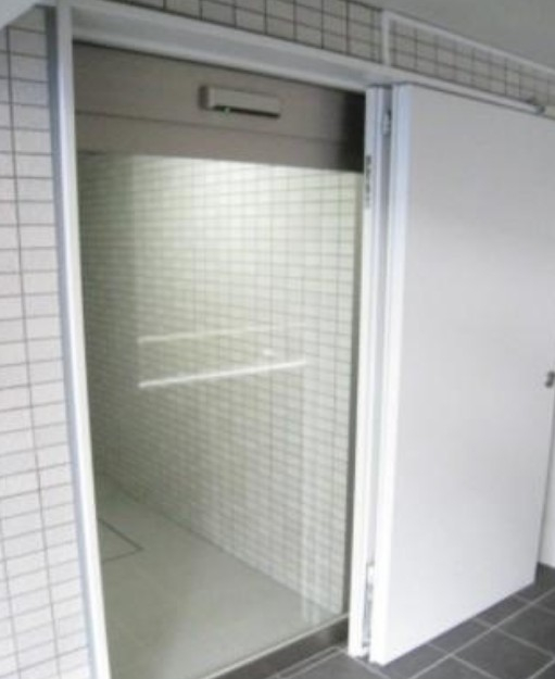 エントランス　☆きれいなエントランス☆