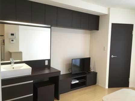 居室・リビング　女性に嬉しい洗面ドレッサー完備の居室