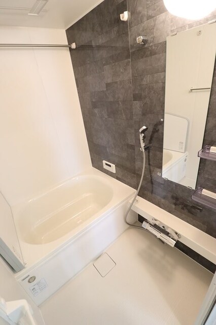 バス・シャワールーム　浴室