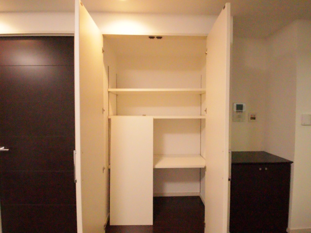 収納　※別室の参考写真の為、現況優先です。