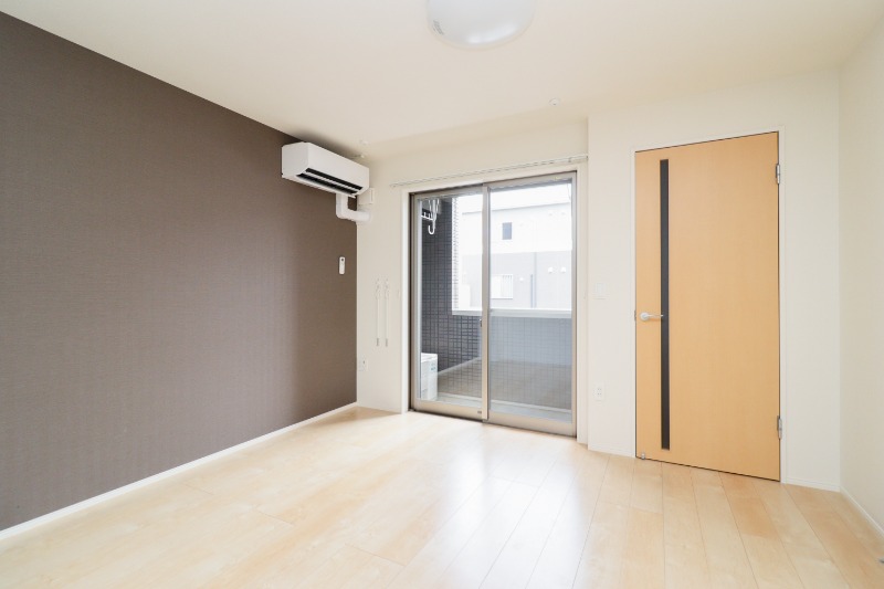 居室・リビング　図面と現状に相違がある場合には現状を優先