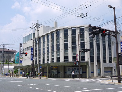 銀行　京都中央信用金庫北烏丸支店（銀行）まで340m