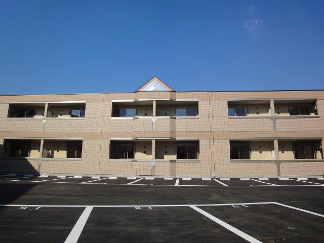 建物外観　外観写真（昼）