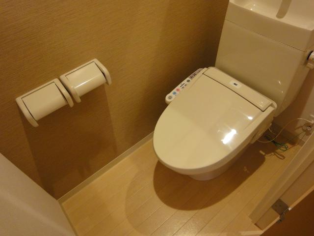 トイレ　シャワー付トイレ