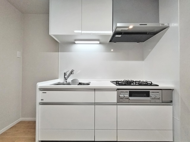 キッチン　★グリル付３口ガスシステムキッチン★