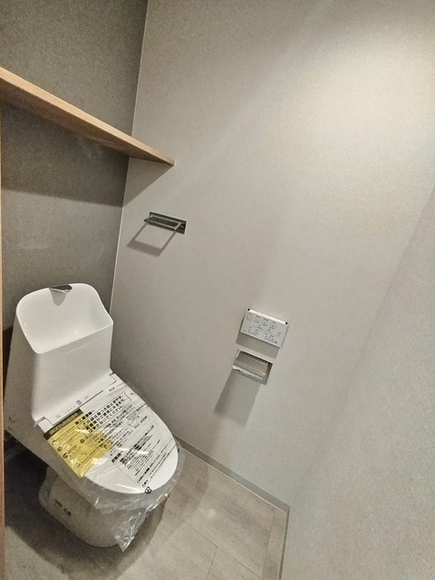 トイレ　★温水洗浄便座付トイレ★