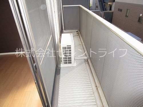 バルコニー　バルコニー