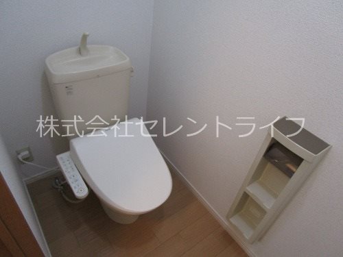 トイレ　温水洗浄暖房便座トイレ