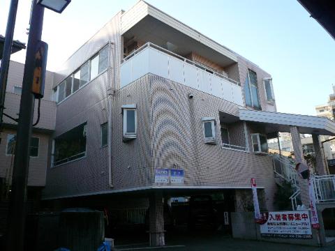 建物外観　外観写真（昼）