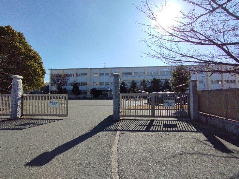 高校・高専　愛知県立岡崎商業高等学校（高校・高専）まで1844m