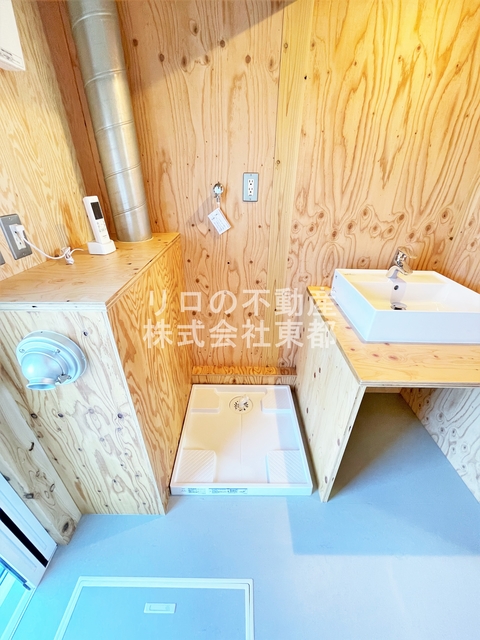 その他　洗濯機置場には防水パンを設置！水漏れも安心です◎