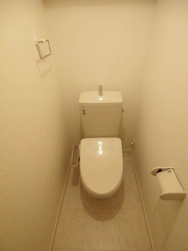 トイレ　ゆったりとした空間のトイレです