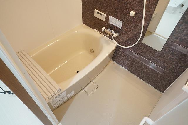 バス・シャワールーム　浴室