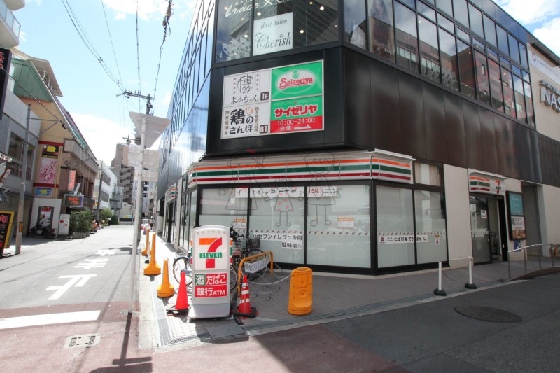 コンビニ　セブンイレブン大阪あべの橋店（コンビニ）まで223m