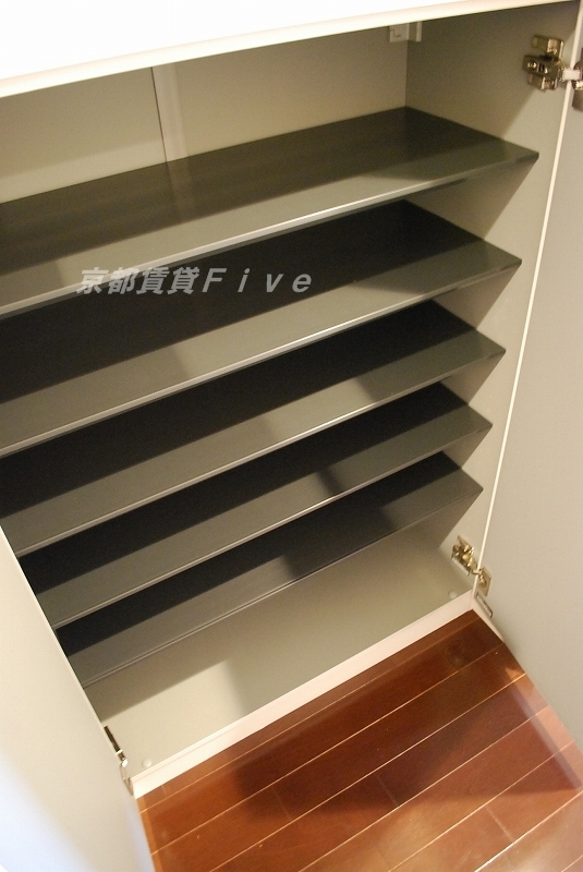 その他設備　シューズボックス