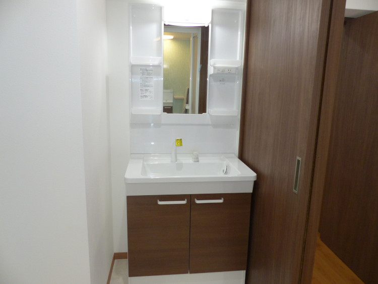 洗面設備　洗髪洗面化粧台