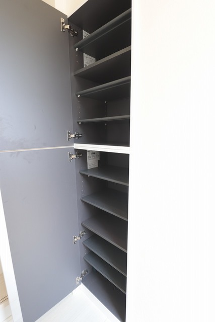 玄関　シューズボックス