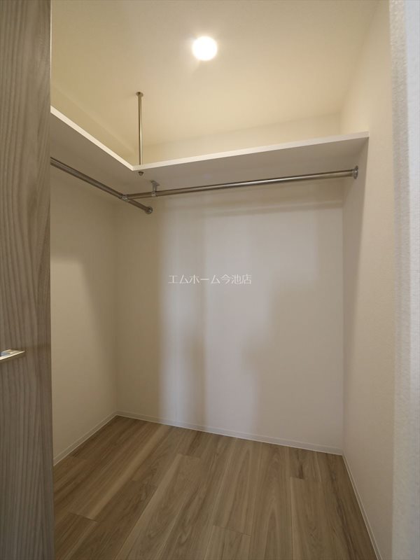 収納　クローゼット（収納充実しています）