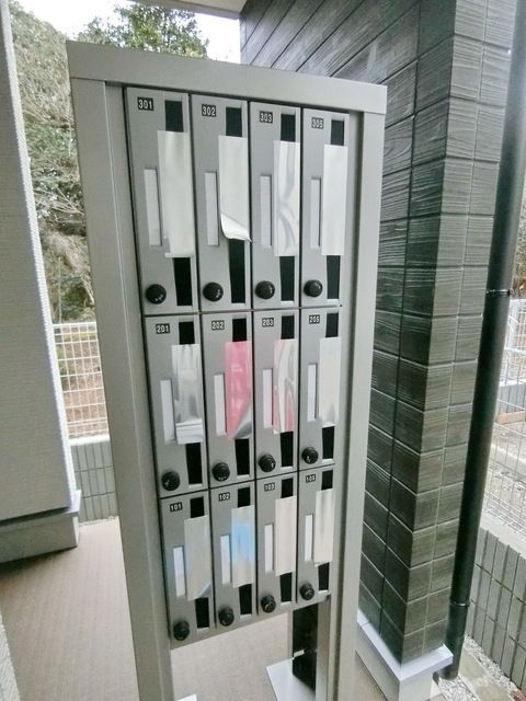 エントランス　☆郵便ポスト☆