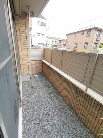 バルコニー　日当り良好の南向き