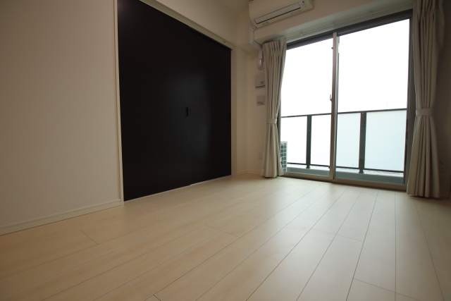 居室・リビング　※別室の参考写真の為、現況優先です。