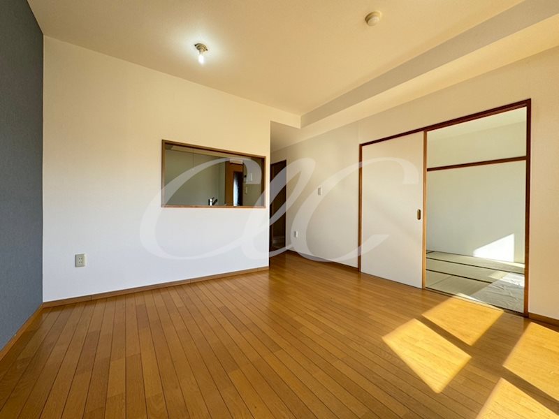 居室・リビング　同仕様写真