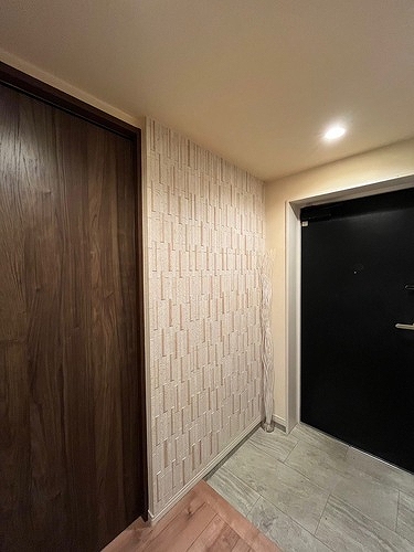 玄関　2025年7月撮影　玄関