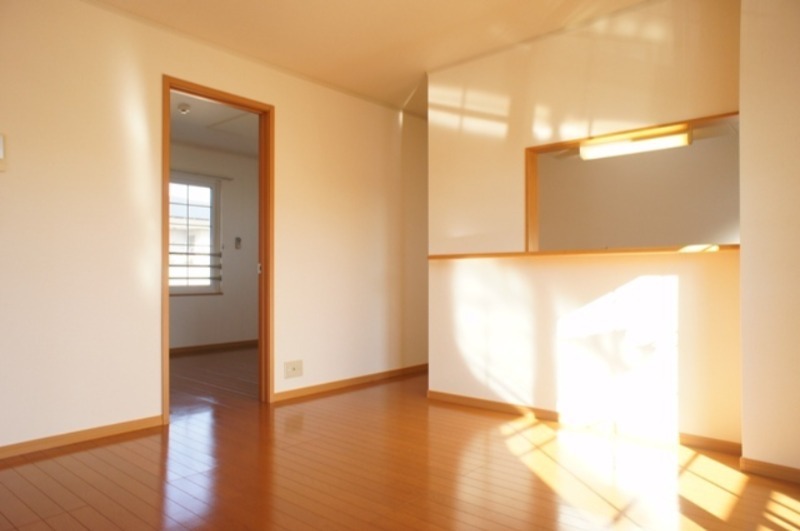 居室・リビング　図面と現状に相違がある場合には現状を優先