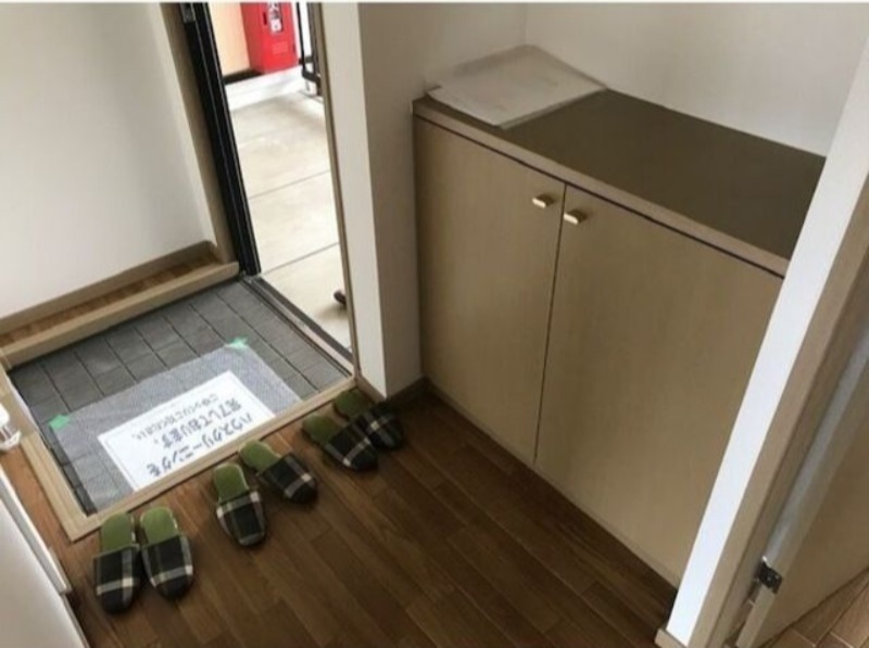 玄関　図面と現状に相違がある場合には現状を優先