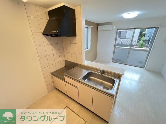 キッチン　お問合せはタウンハウジングまで！※現地待合わせ相談可能
