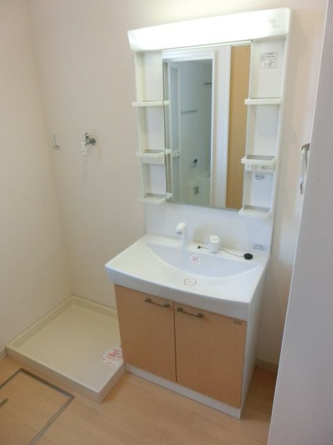 洗面設備　忙しい朝に便利なシャンプードレッサー