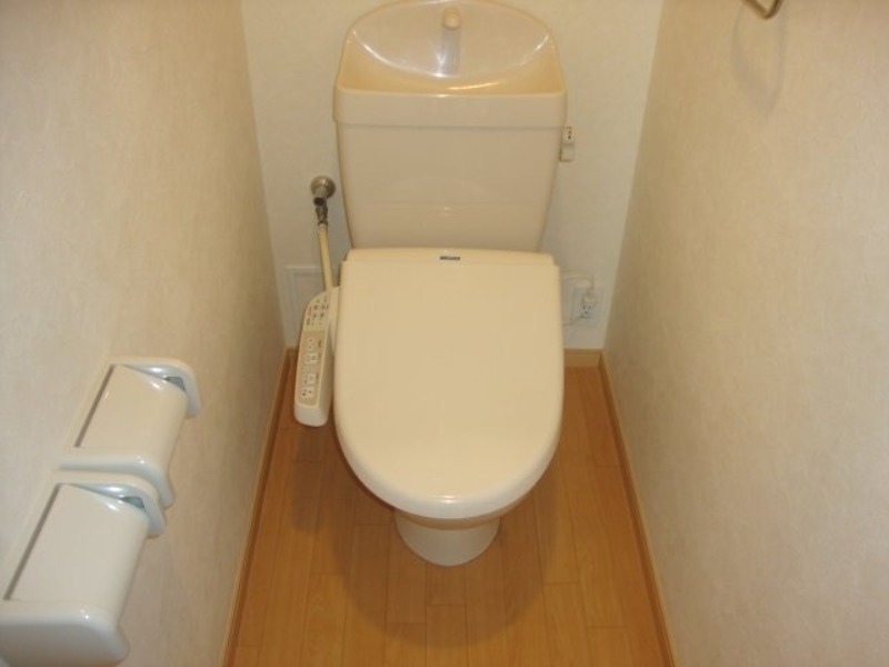 トイレ　図面と現状に相違がある場合には現状を優先