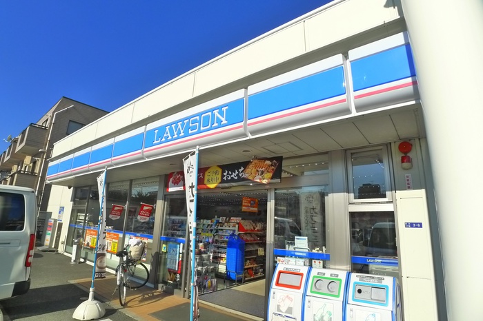 コンビニ　ローソン新井２丁目店（コンビニ）まで329m