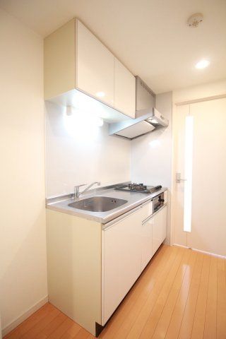 キッチン　（別タイプ参考写真）グランティアラ駒込　北区中里３