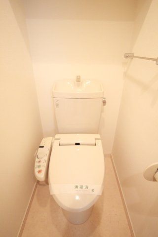 トイレ　（別タイプ参考写真）グランティアラ駒込　北区中里３