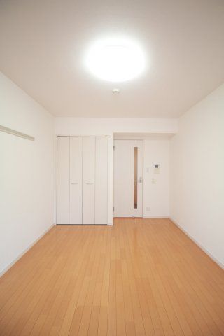 居室・リビング　（別タイプ参考写真）グランティアラ駒込　北区中里３